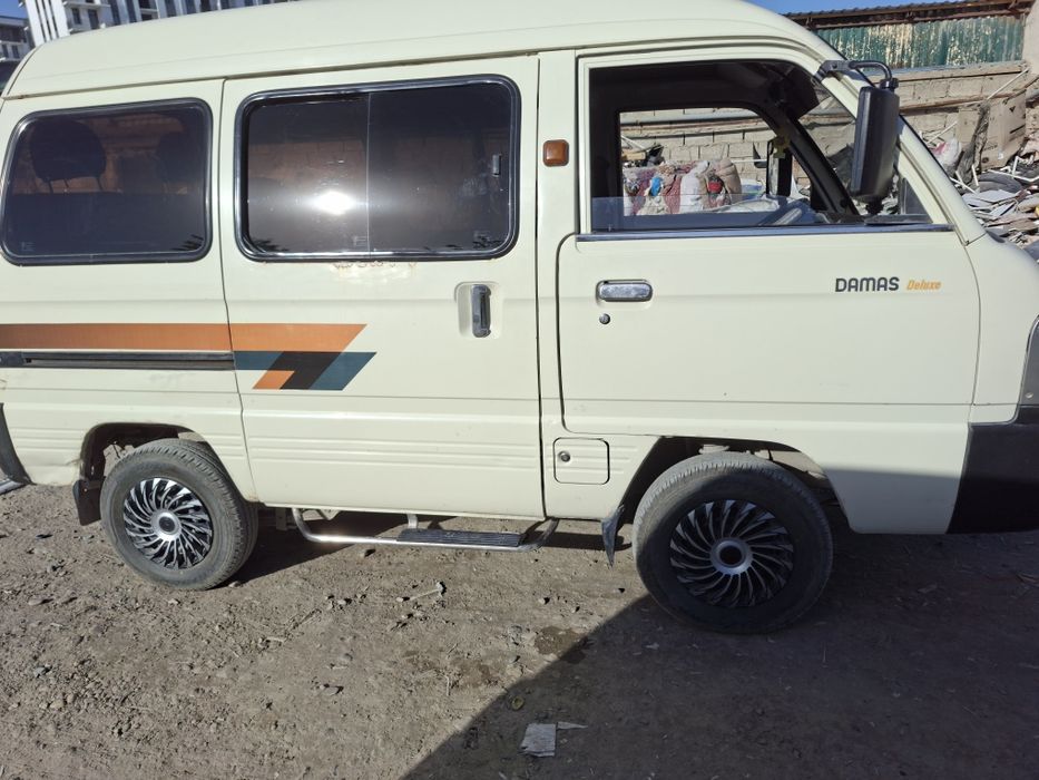 Дамас сотилади 2009