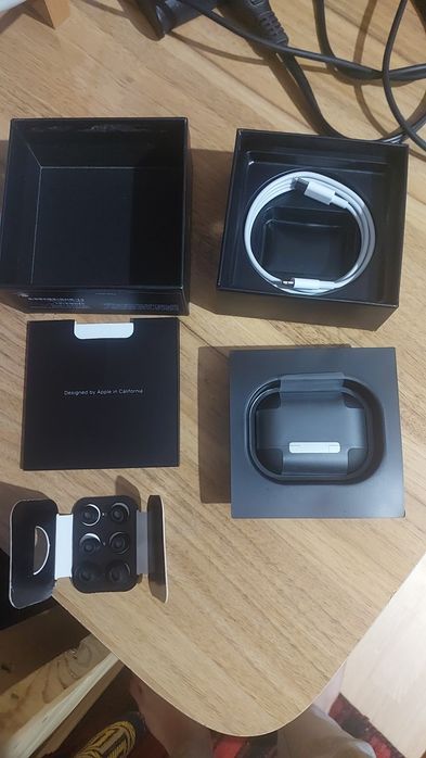 Apple air pods pro 2 orginal Dubai