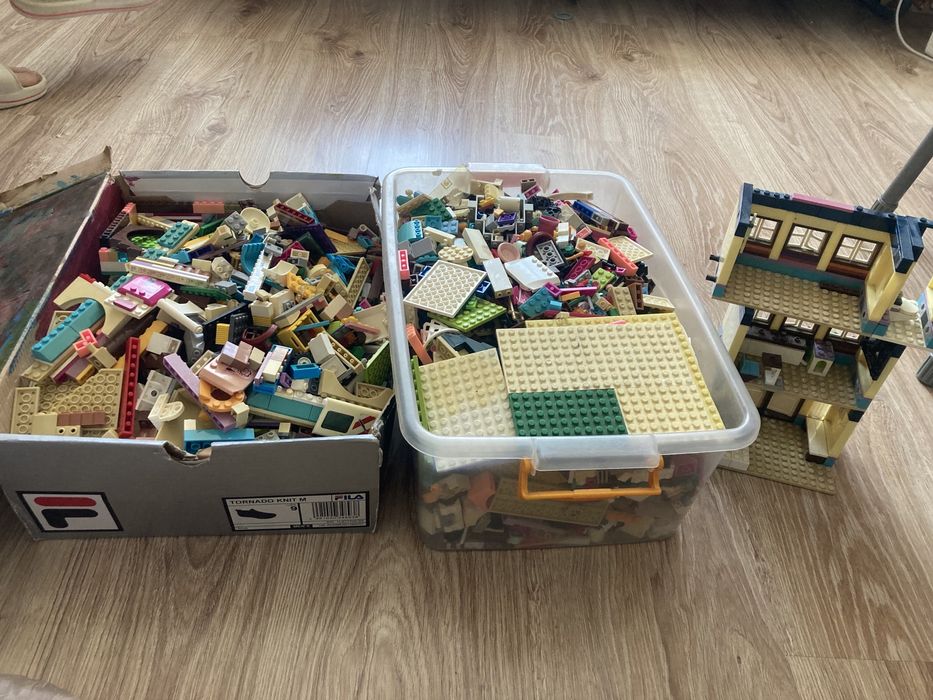 Продам лего конструктор