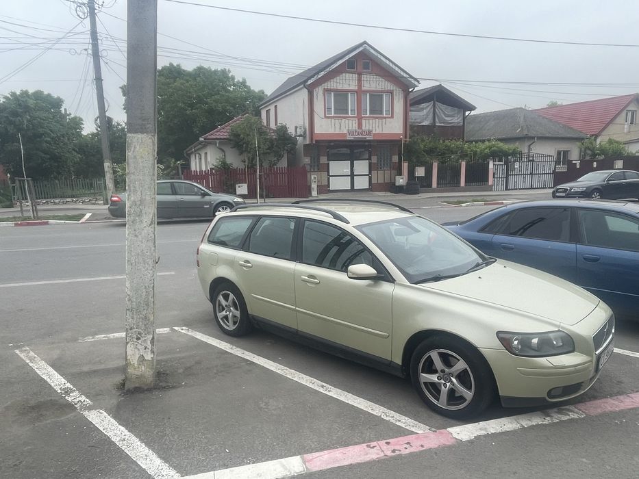 Doar schimb cu audi a 4 b8 sau b7 ofer diferenta