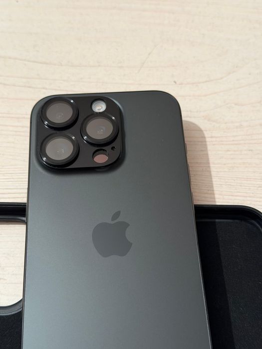 Iphone 15 Pro в отличном состояний
