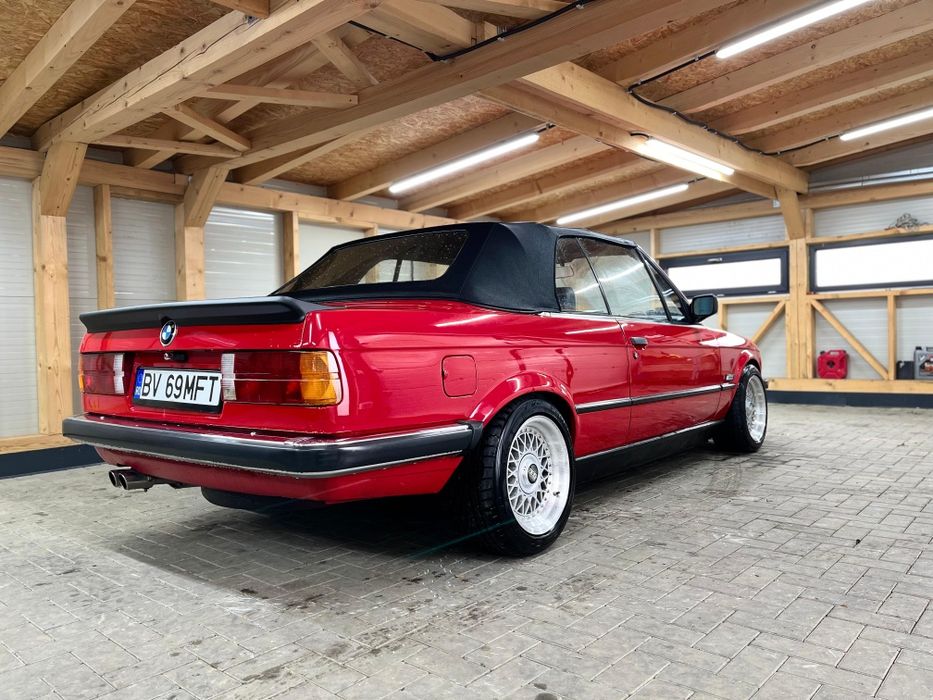 BMW E30 cabrio, 2500cm, vehicul istoric impecabil