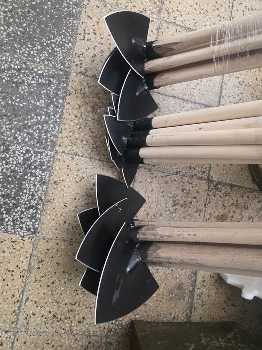 Закалени мотики леки и удобни 65г