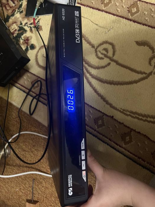 продается тюнер,