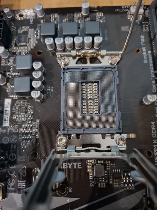 Placa de baza Gigabyte H610M K DDR4, Intel H610, Socket 1700, mATX