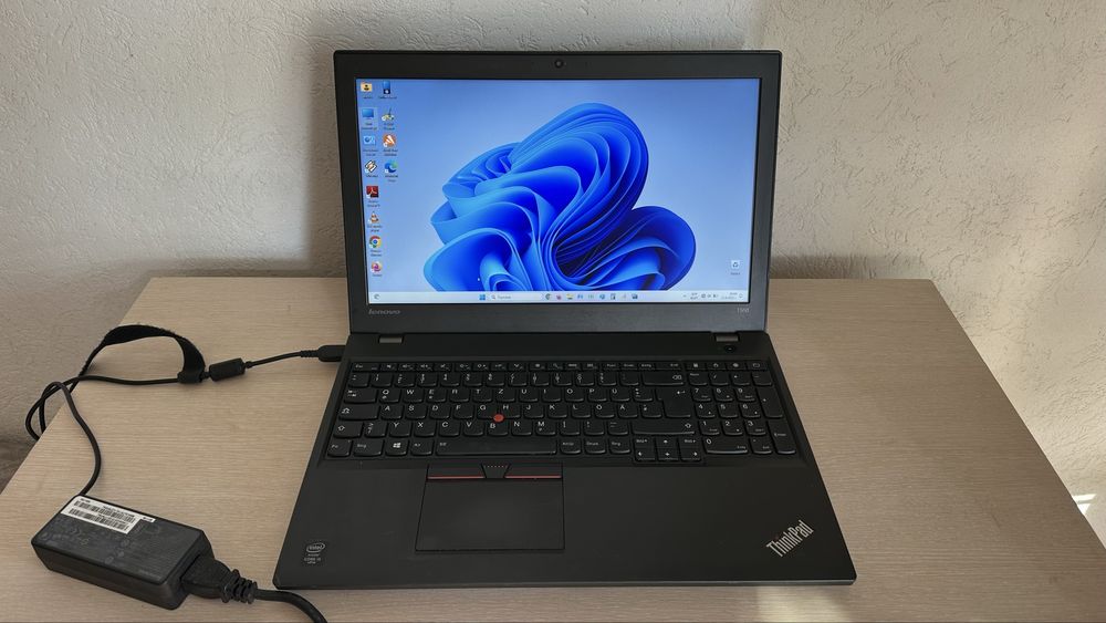 Лаптоп Lenovo T550 SSD