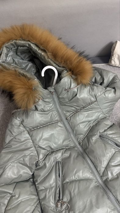 Детские зимние куртки продам