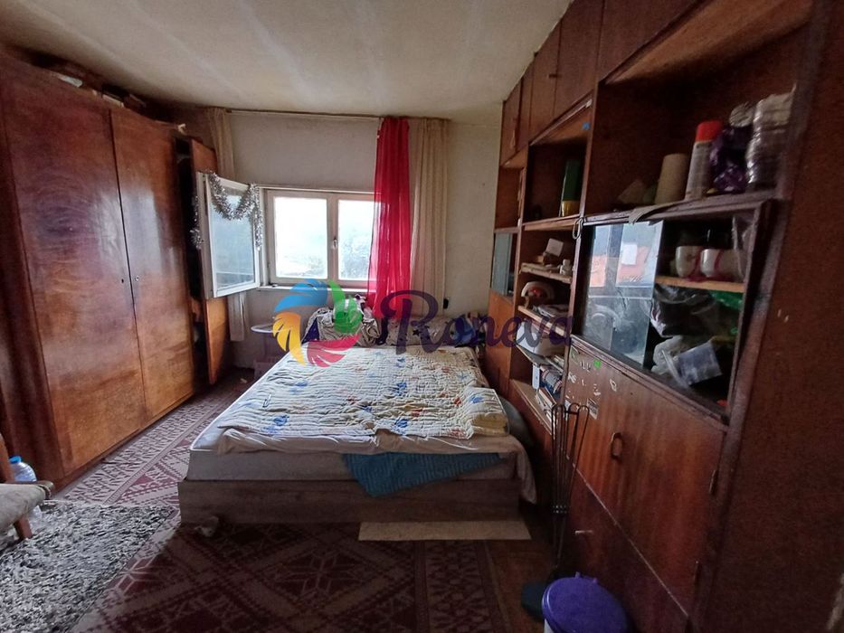 Продава се Тристаен апартамент в Варна, Централна поща - 88 кв.м за 2216 €/кв.м - Снимка #12