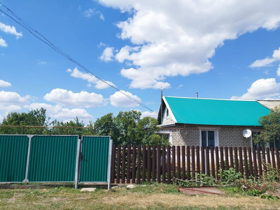 Продаётся дом в посёлке Шалгай