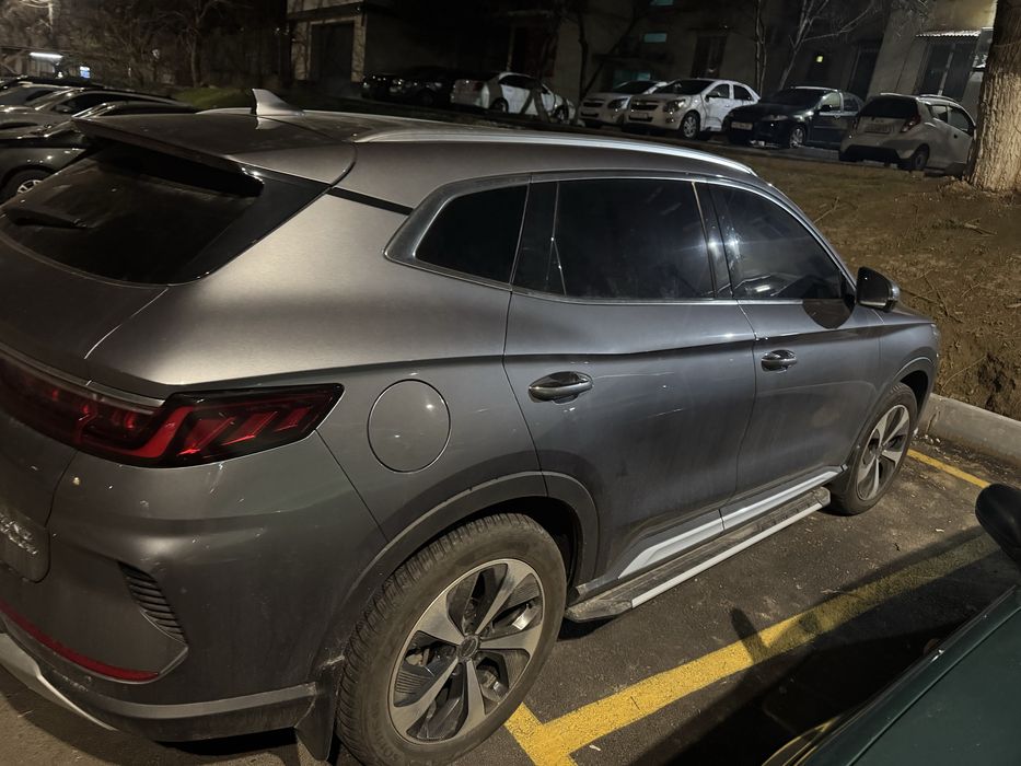 Byd song plyus gibrid