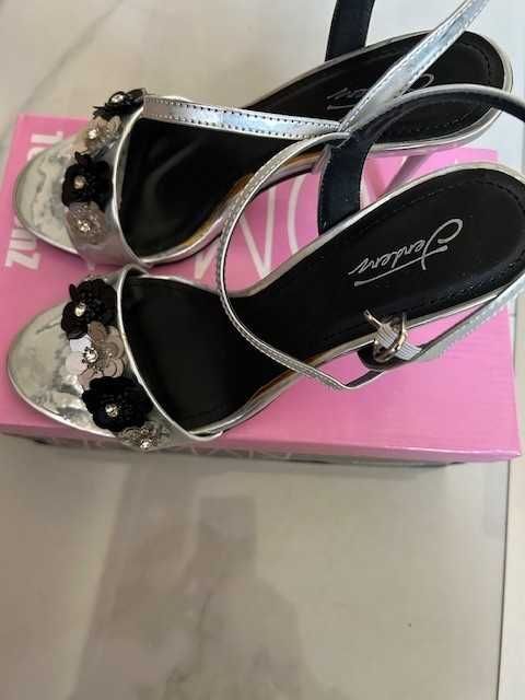 Официални сандали