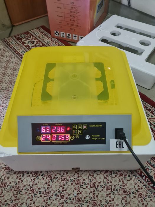 Продам Инкубатор