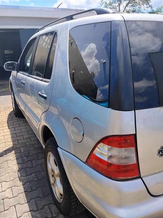 Mercedes ML 500 с подаръци