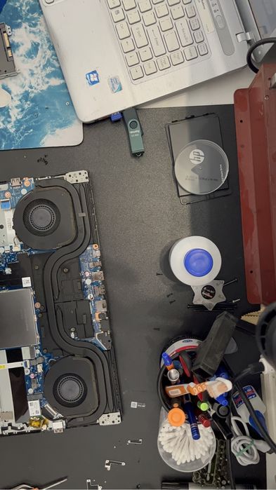 Înlocuire sticlă display/Samsung/Huawei/Redmi/Oppo/Poco etc