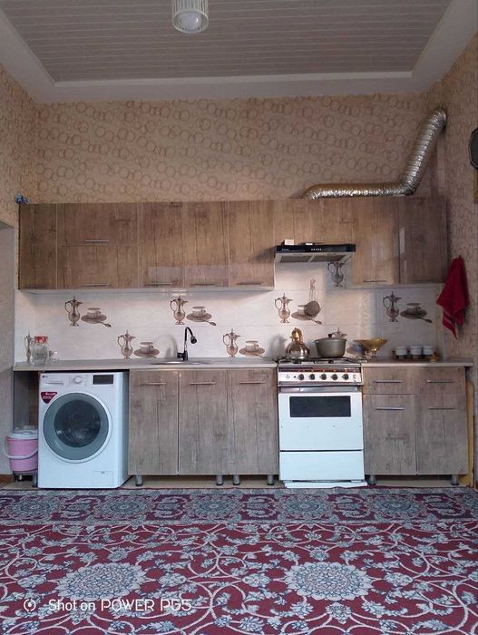 Сергелида 8 хонали, 2 қаватли уй сотилади Мебеллар билан сотилади