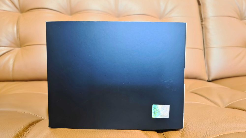 Macheta 1:18 Mercedes Amg Gt  63 NZG Dealer Edition