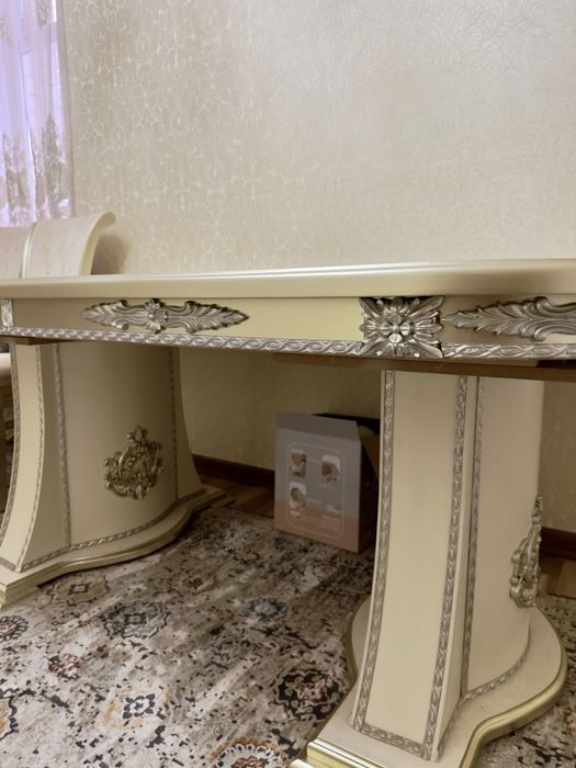 Продается стол стуля