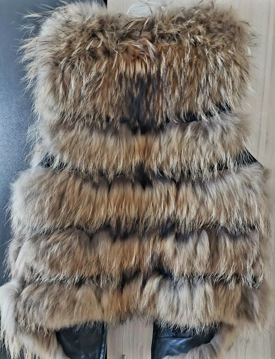 Елек от естествен косъм и кожа