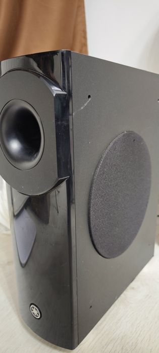 Soundbar Yamaha YSP 4300 proiector de sunet