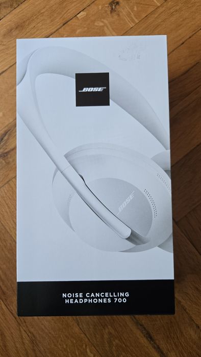 Bose Noise Canceling Headphones 700 - с гаранция 1 година