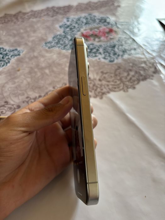 iPhone 15PRO 256гб