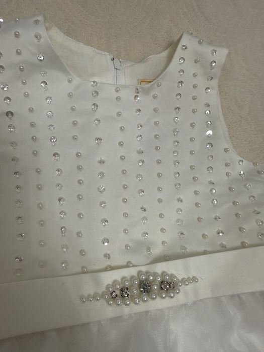 Поатье нарядное для девочки 4-6 лет