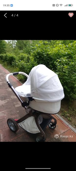 Продам коляску 2 в 1