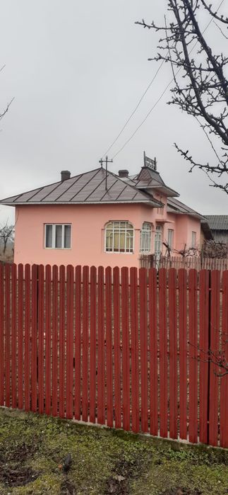 Vand casa locuibila cu 3 camere
