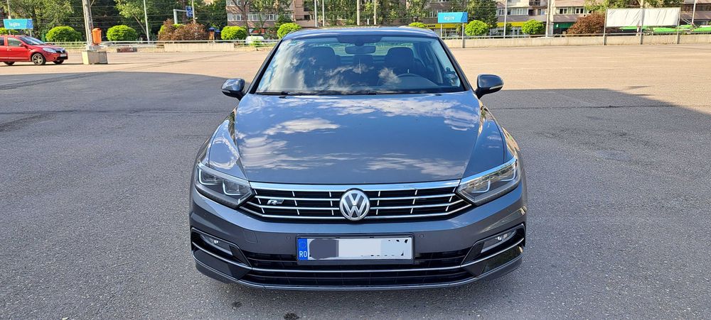 Volkswagen Passat R-Line