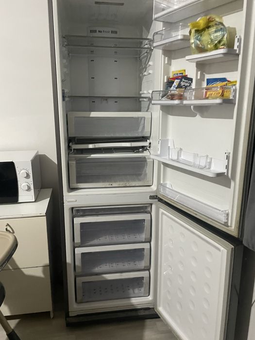 Продам холодильник самсунг