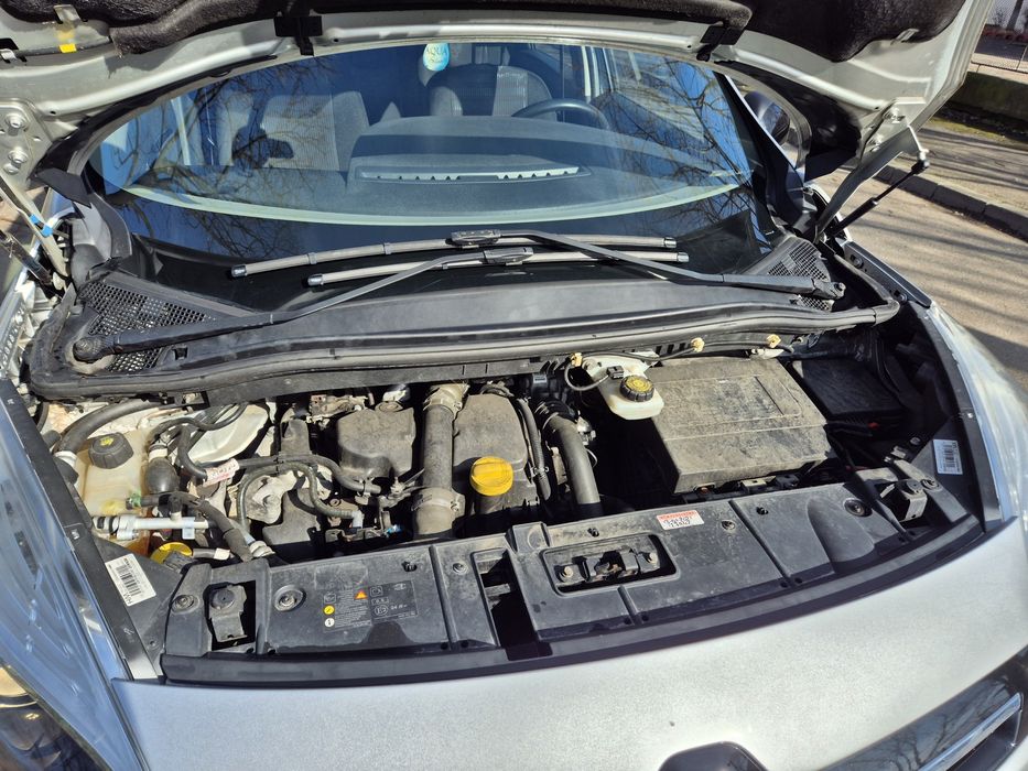 Renault Grand Scenic 3, 1.5 TDI, 110 CP, 7 locuri, Euro 5, 06/2015