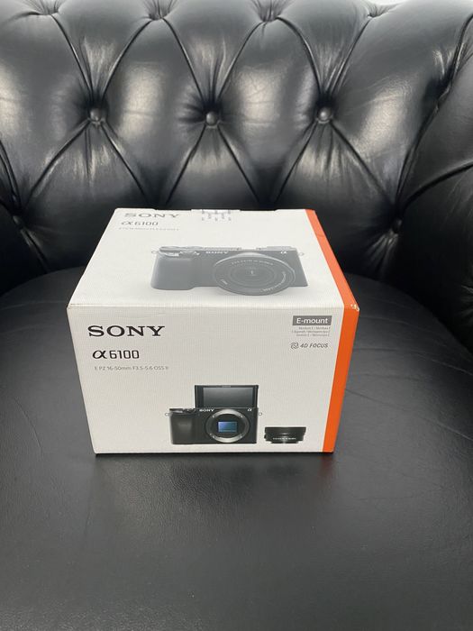 Camera Sony a6100 / E PZ 15-50mm / F3.5-5.6 / OSS II / 4D Focus