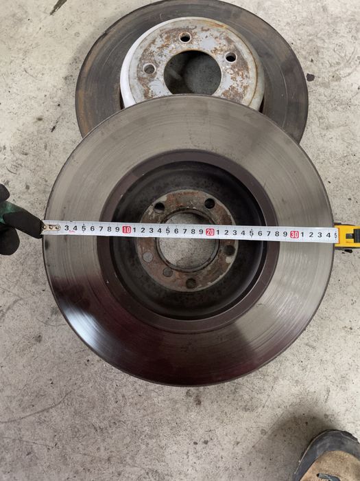 Discuri frâna fata BMW e60 e61 e63 e64 32.5 35 cm seria 5 6