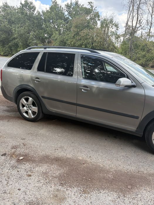 Продавам Skoda Scout 2.0d 140