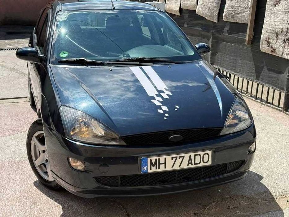 Vand Ford Focus 2002 1.6 benzina.