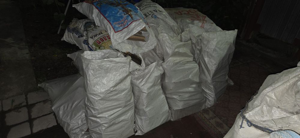 Дрова в мешках (распил строительных конструкций)