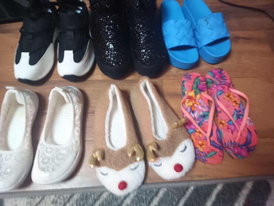 Обувки, маратонки и чехли