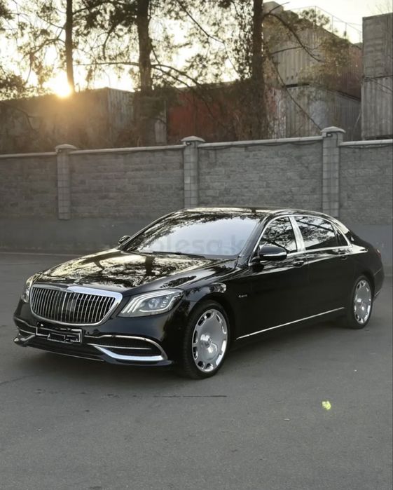Арена Mercedes-Maybach s500
