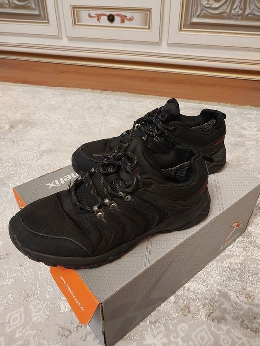 Кроссовки мужские