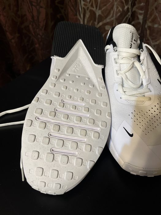 Продавам нови маратонки Nike номер 47,5 чисто нови