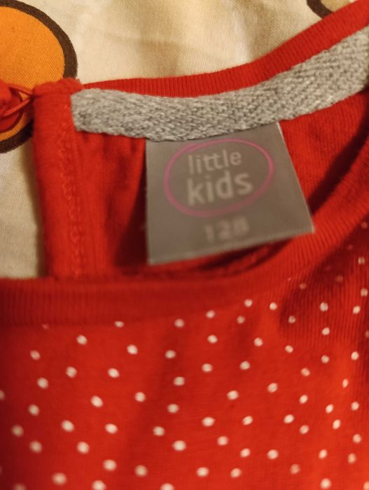 Коледни дрехи за момиче 128 см