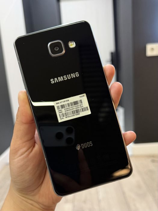 Продам Galaxy A7