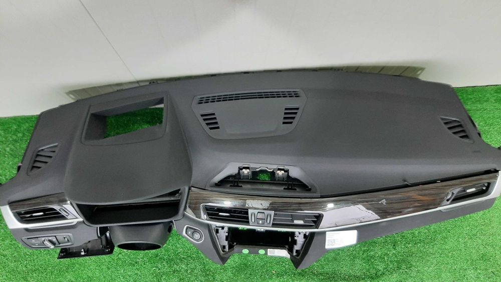 Plansa bord BMW X1 F48