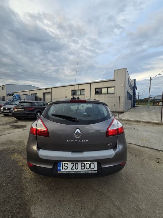 RENAULT Megane 2011 — imagine 5