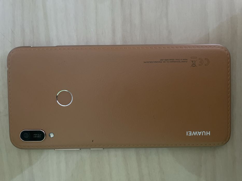 Huawei Y6 (2019)