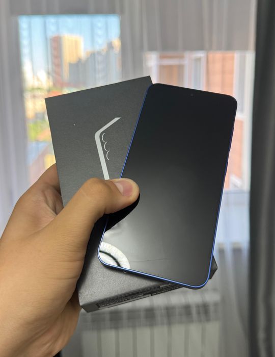 Продам Samsung S25 256ГБ