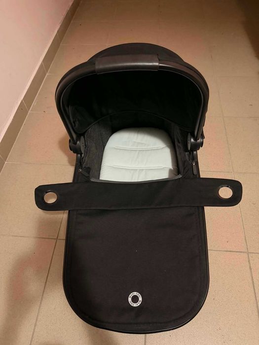 Бебешка количка Maxi Cosy