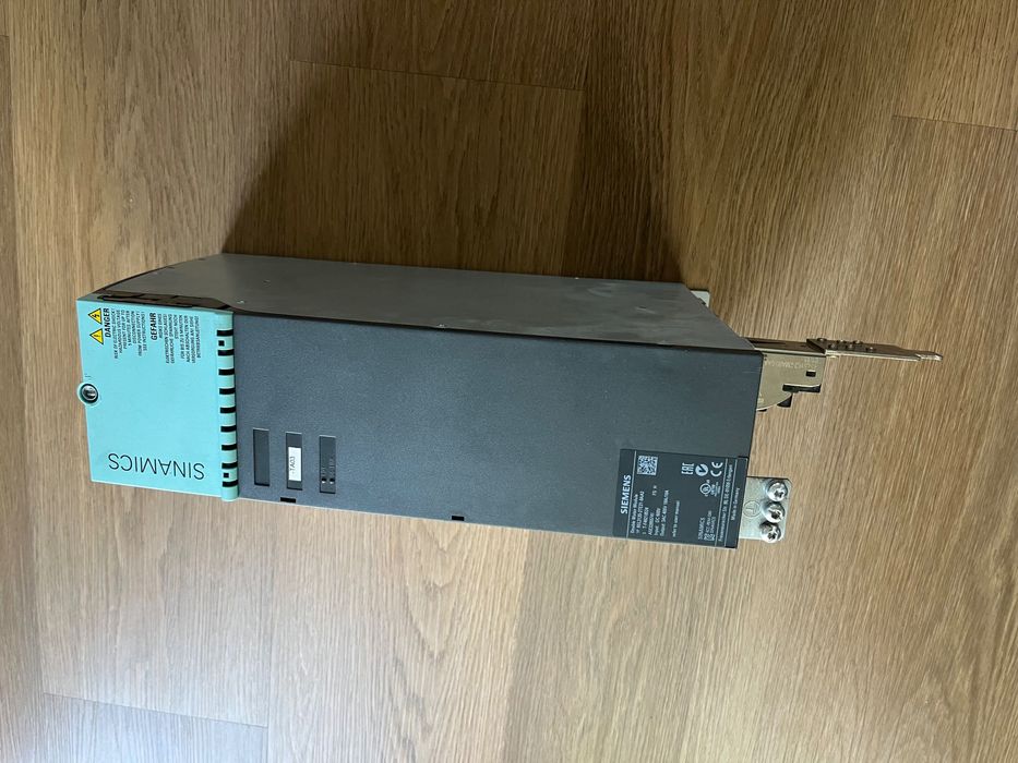 Siemens SINAMICS Double Motor Module 6SL3120-2TE21-8AA3