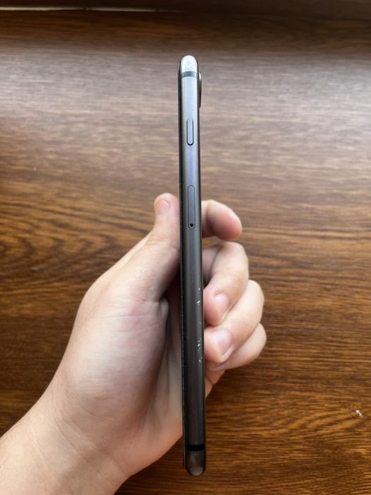 Iphone 8 plus 64 памяти