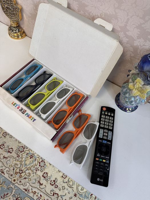 3d телевизор LG 107см